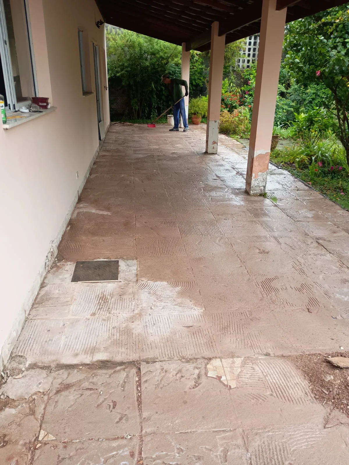 Instalação de piso externo por Carlos Pessoa em Sao Paulo - SP